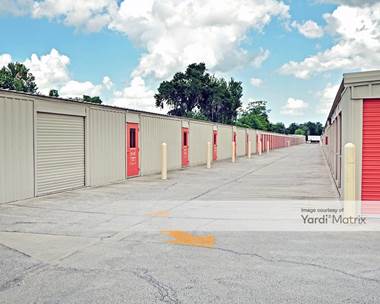 Storage Units for Rent available at 2875 Forsyth Road, Winter Park, FL 32792