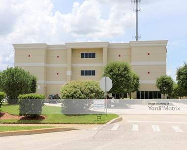 Storage Units for Rent available at 405 East Eau Gallie Blvd, Melbourne, FL 32937