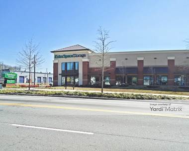 Storage Units for Rent available at 890 Chattahoochee Avenue NW, Atlanta, GA 30318
