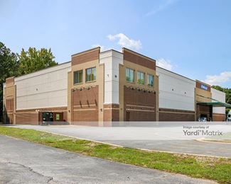 Photo 1 of Extra Space Storage - 650 Dekalb Industrial Way, Decatur, GA