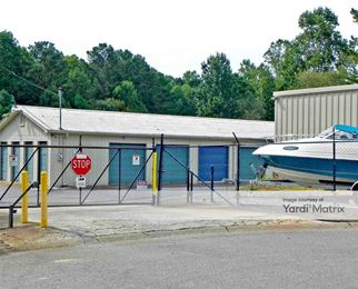 Photo 3 of Bells Ferry Self Storage - 6630 Commerce Pkwy, Woodstock, GA