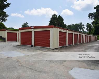 Storage Units for Rent available at 5728 Fairburn Road, Douglasville, GA 30134
