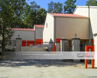 Photo 6 of Public Storage - 7760 Roswell Road, Sandy Springs, GA