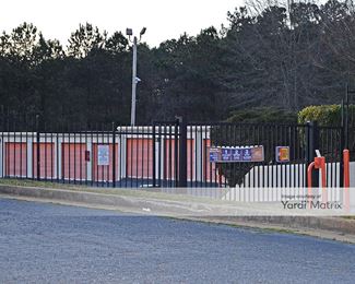 Photo 2 of Public Storage - 840 Hambrick Road, Stone Mountain, GA