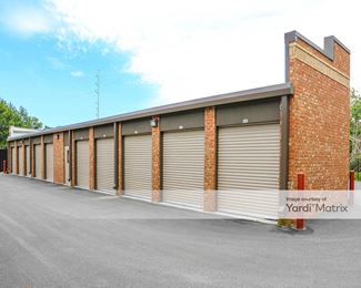 Photo 5 of Peachtree Parkway Storage - 1030 Peachtree Pkwy, Cumming, GA