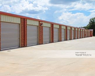 Photo 5 of Storage Xxtra - 6 Farris Drive, McDonough, GA