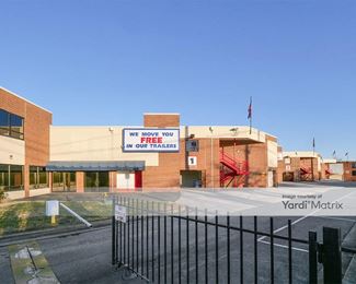 Photo 2 of Self Storage Plus - 3700 Plyers Mill Road, Kensington, MD