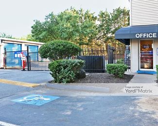 Photo 2 of Mini U Storage - 3800 64th Avenue, Landover Hills, MD