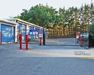 Photo 3 of Mini U Storage - 3800 64th Avenue, Landover Hills, MD