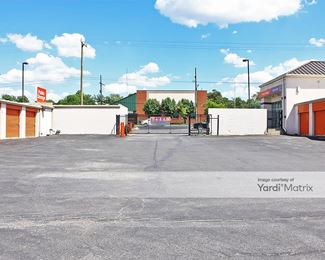 Photo 2 of Public Storage - 4318 Kenilworth Avenue, Hyattsville, MD