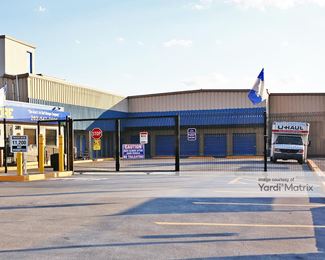 Photo 2 of U-Store Self Storage - 301 New York Avenue NE, Washington, DC