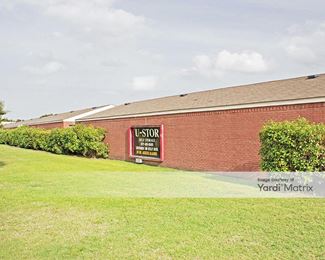 Photo 3 of U-Stor Self-Storage - 2551 Kelly Blvd, Carrollton, TX