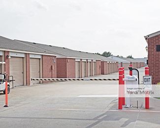 Photo 4 of U-Stor Self-Storage - 2551 Kelly Blvd, Carrollton, TX
