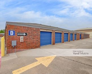 Photo 5 of Public Storage - 1919 West 15th Street, Plano, TX