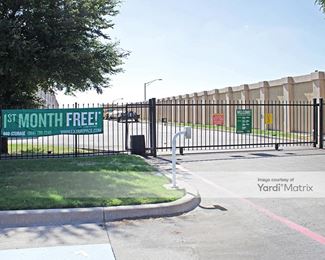 Photo 2 of Extra Space Storage - 19383 Preston Road, Dallas, TX
