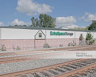 Photo 4 of Extra Space Storage - 239 15th Street SE, Puyallup, WA