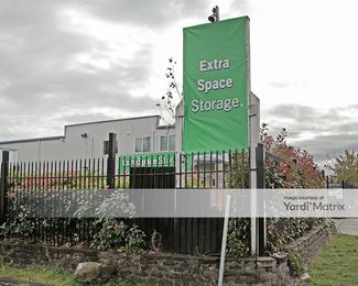Photo 4 of Extra Space Storage - 8625 Pacific Avenue South, Tacoma, WA