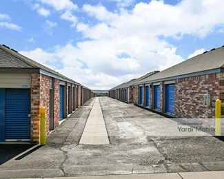 Photo 2 of Public Storage - 121 East Old Broadmoor Road, Colorado Springs, CO