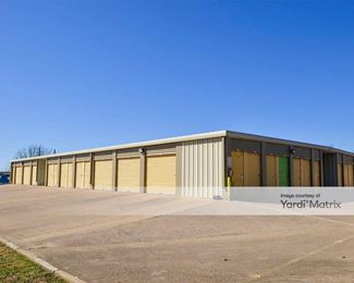 Photo 4 of Extra Space Storage - 9706 Menchaca Road, Austin, TX