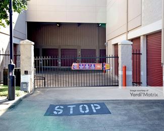 Photo 2 of Public Storage - 6726 Bee Cave Road, Austin, TX