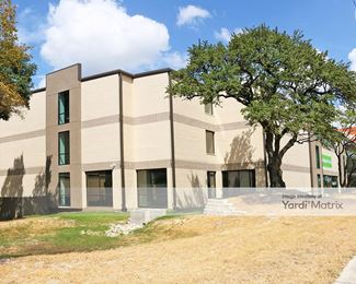 Photo 3 of Extra Space Storage - 1620 IH 35 Frontage Road, Austin, TX