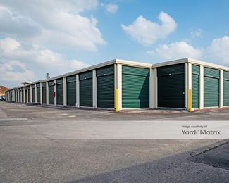Photo 3 of Extra Space Storage - 1602 Bunton Creek Road, Kyle, TX