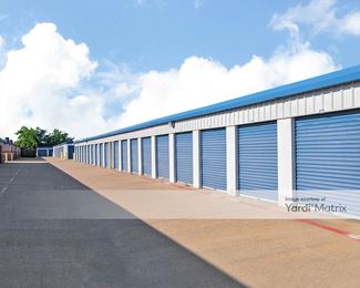 Photo 4 of CubeSmart Self Storage - 611 East Beltline Road, Cedar Hill, TX
