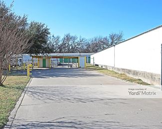 Photo 2 of Willow Creek Storage - 2901 SW Wilshire Blvd, Burleson, TX