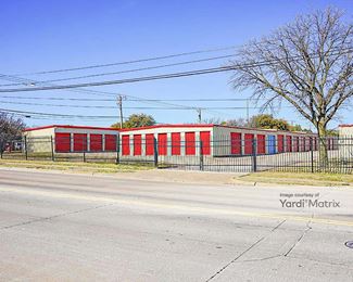 Photo 2 of 10 Federal Self Storage - 7510 Smithfield Road, North Richland Hills, TX