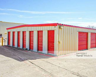 Photo 3 of 10 Federal Self Storage - 7510 Smithfield Road, North Richland Hills, TX