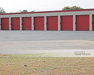 Photo 3 of SecurCare Self Storage - 3654 West Pioneer Pkwy, Pantego, TX