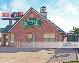 Photo 2 of Extra Space Storage - 2044 West State Highway 114, Grapevine, TX