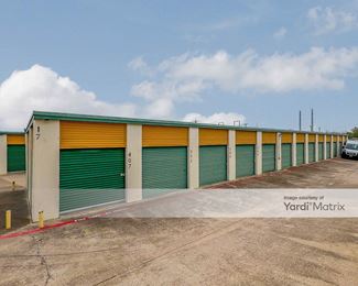 Photo 5 of Avid Storage - 2704 West Division Street, Arlington, TX