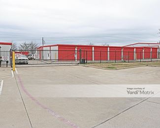 Photo 2 of Affordable Self Storage - 1502 North Nolan River Road, Cleburne, TX