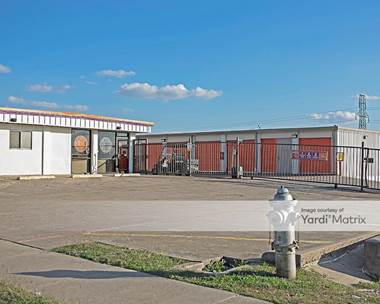 Storage Units for Rent available at 8801 West Fwy, Fort Worth, TX 76116