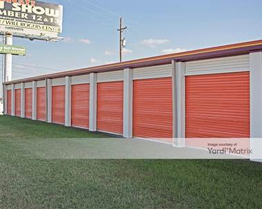 Storage Units for Rent available at 8801 West Fwy, Fort Worth, TX 76116