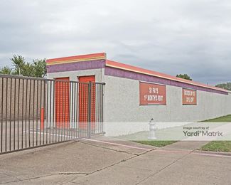 Photo 3 of Public Storage - 2377 East Loop 820 South, Fort Worth, TX