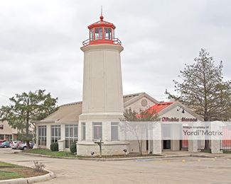 Photo 5 of Public Storage - 747 Grapevine Hwy, Hurst, TX