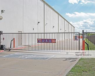 Photo 3 of Public Storage - 5623 Rufe Snaw Drive, North Richland Hills, TX