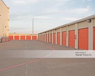 Photo 5 of Public Storage - 5623 Rufe Snaw Drive, North Richland Hills, TX
