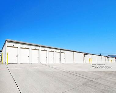 Storage Units for Rent available at 1151 West Euless Blvd, Euless, TX 76040