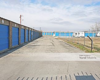 Photo 5 of Hometown Self Storage - 1648 NW Parkway, Azle, TX