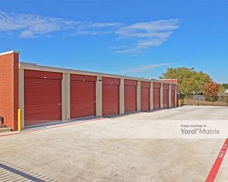 Photo 4 of Devon Self Storage - 7400 Blue Mound Road, Fort Worth, TX