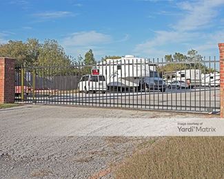 Photo 2 of Convenient Self Storage - 6600 Granbury Road, Fort Worth, TX