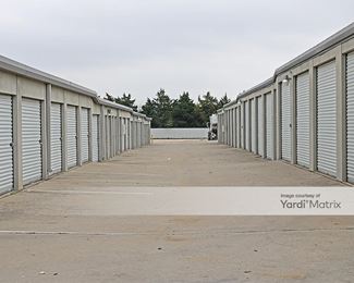 Photo 5 of Extra Space Storage - 1750 Mansfield Webb Road, Arlington, TX