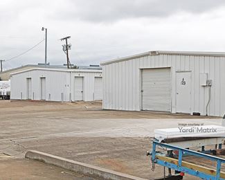 Photo 4 of Stadium Mini Storage - 1015 East Dallas Street, Mansfield, TX