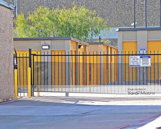 Photo 5 of Storage Rentals of America - 1061 Duncan Perry Road, Arlington, TX