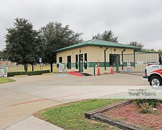 Photo 2 of Storage Depot - 3414 South Collins Street, Arlington, TX