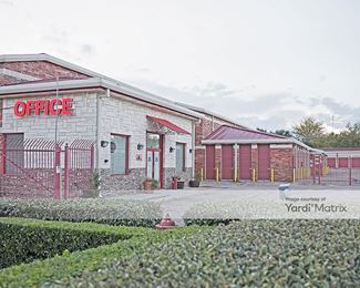 Photo 1 of Macho Self Storage - 3901 Sycamore School Road, Fort Worth, TX