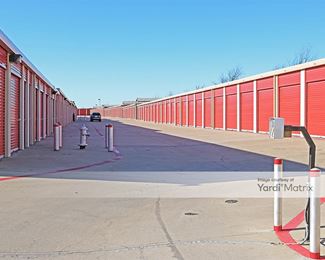 Photo 4 of Mini U Storage - 786 East FM 1187, Crowley , TX